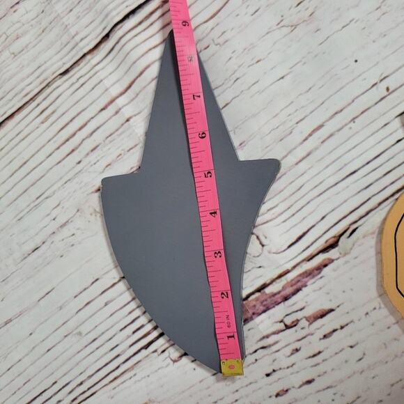 VTG 1988 Fun Designs Beach Sand Novelty Shark & Man Set for Sand/Dirt - Picture 10 of 13